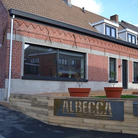 Albecca Panzió Kortrijk Kültér fotó